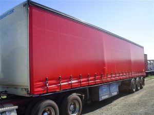 Red Taut Liners